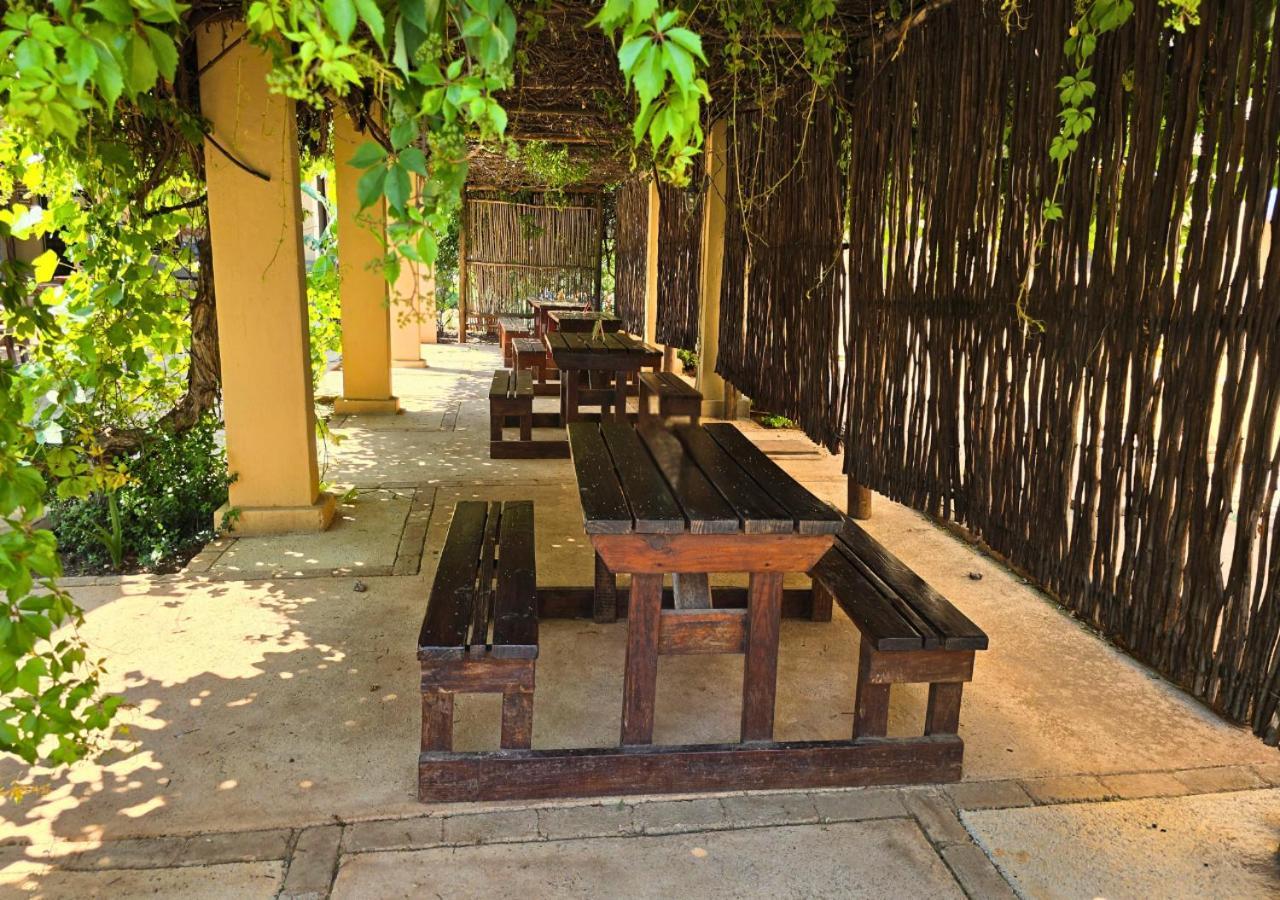 Imbabali Retreat & Venue Villa Магалисбург Екстериор снимка