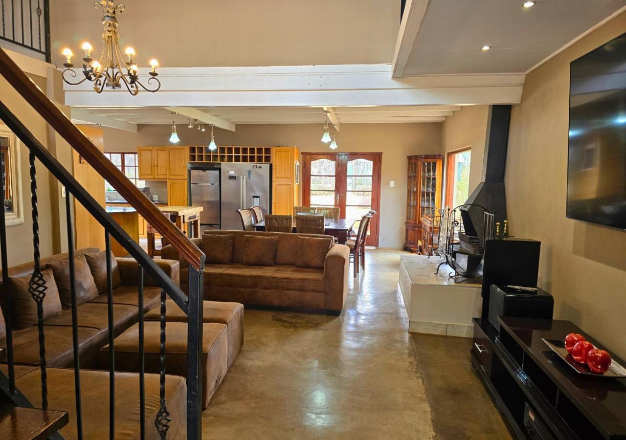 Imbabali Retreat & Venue Villa Магалисбург Екстериор снимка
